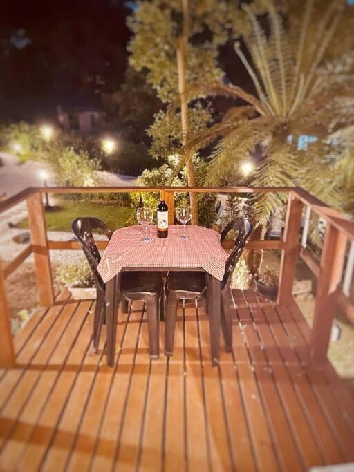 Apartment Container Com Deck E Vista I Climatizado E Aconchegante Em Curitiba Na Natureza