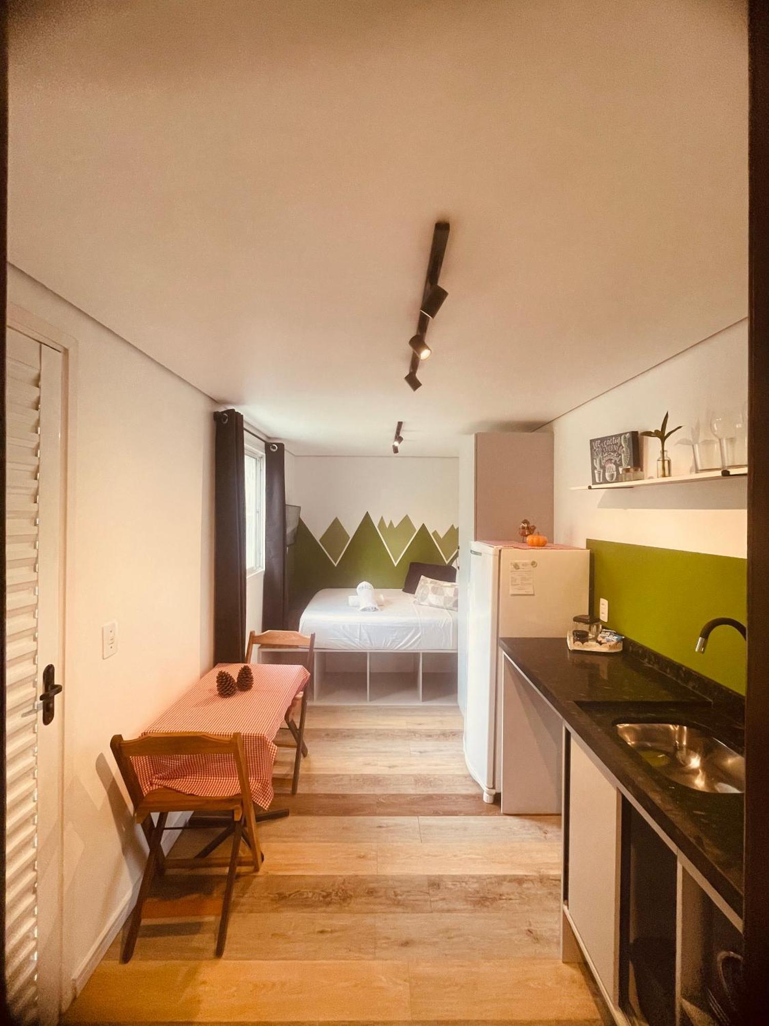 Apartment Container Com Deck E Vista I Climatizado E Aconchegante Em Curitiba Na Natureza