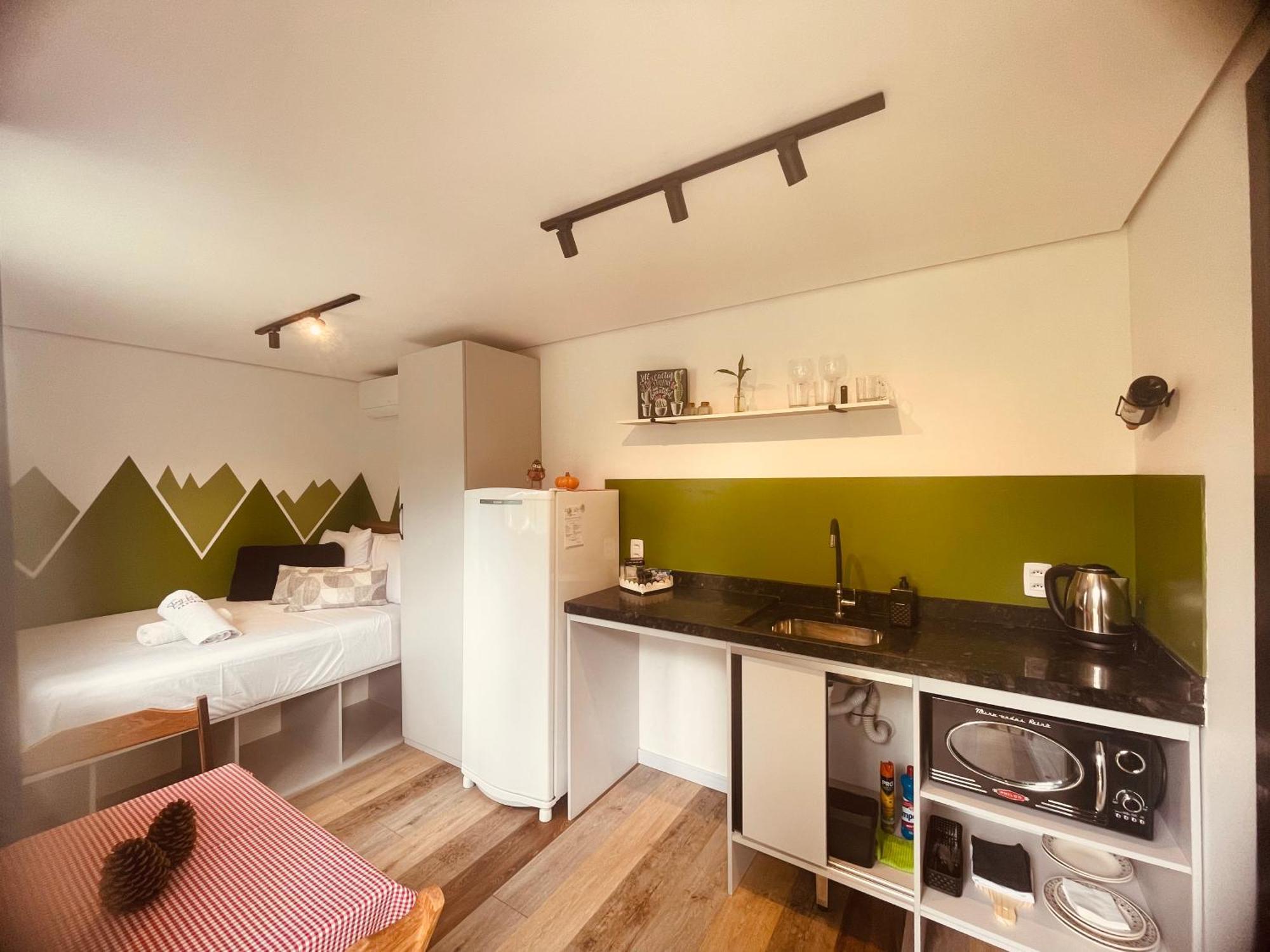 Container Com Deck E Vista I Climatizado E Aconchegante Em Curitiba Na Natureza Curitiba