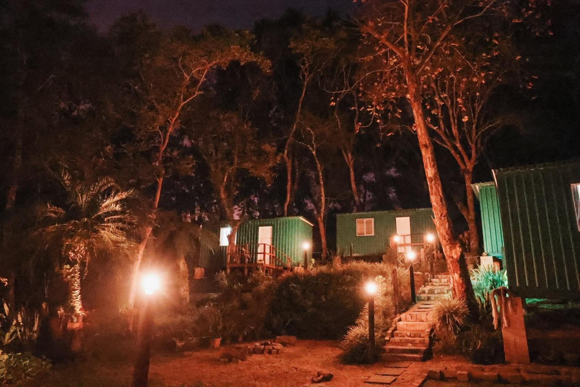 Container Com Deck E Vista I Climatizado E Aconchegante Em Curitiba Na Natureza * Curitiba